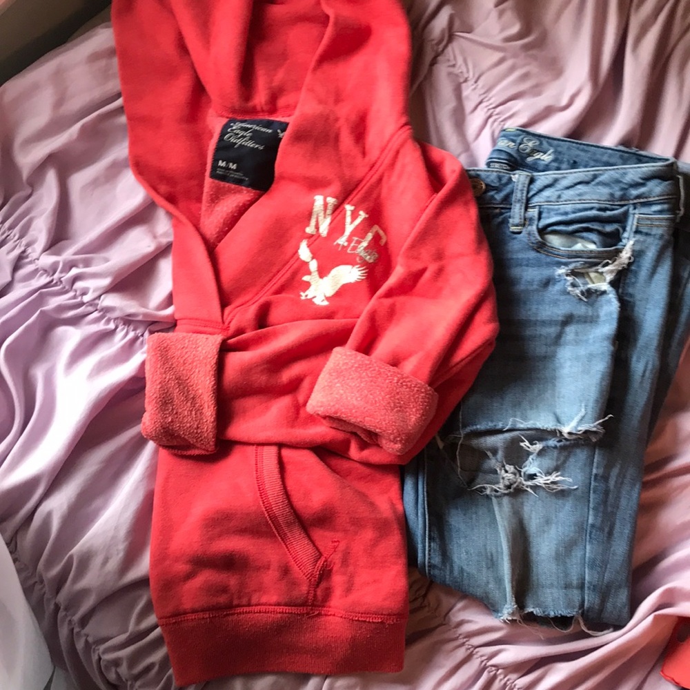 SHOP THE LOOK COLLECTION